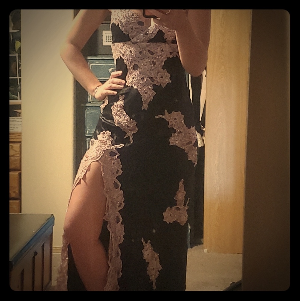 SZ 8 Sue Wong Gown